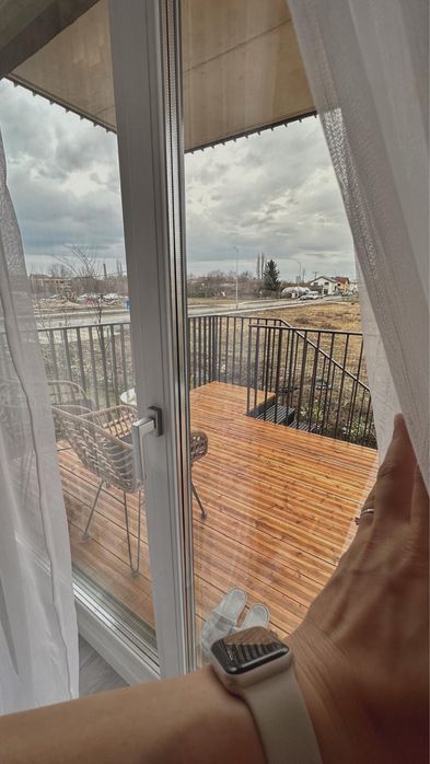 Vand apartament 3 camere/gradina/loc parcare subterana