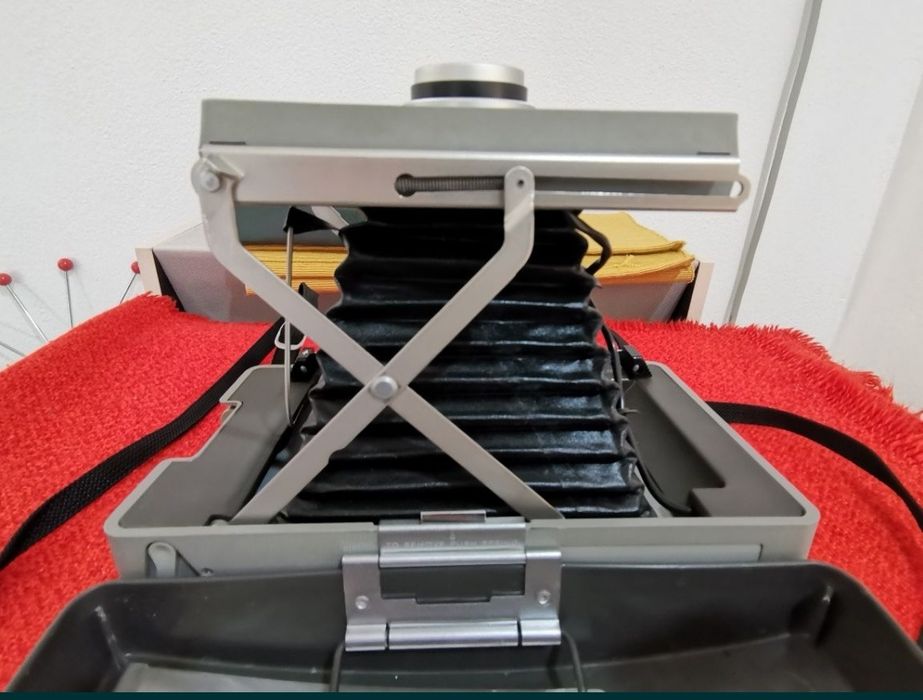 Aparat foto Polaroid 330