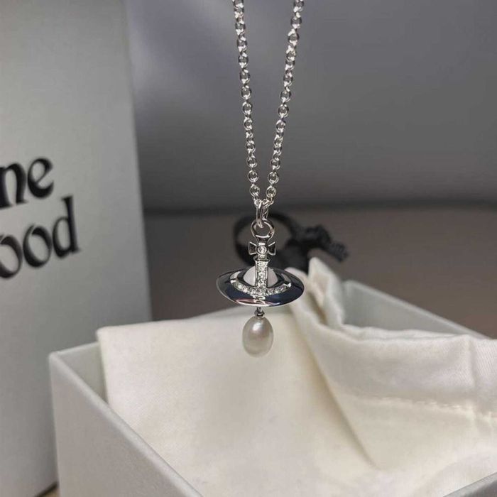 Colier Vivienne Westwood