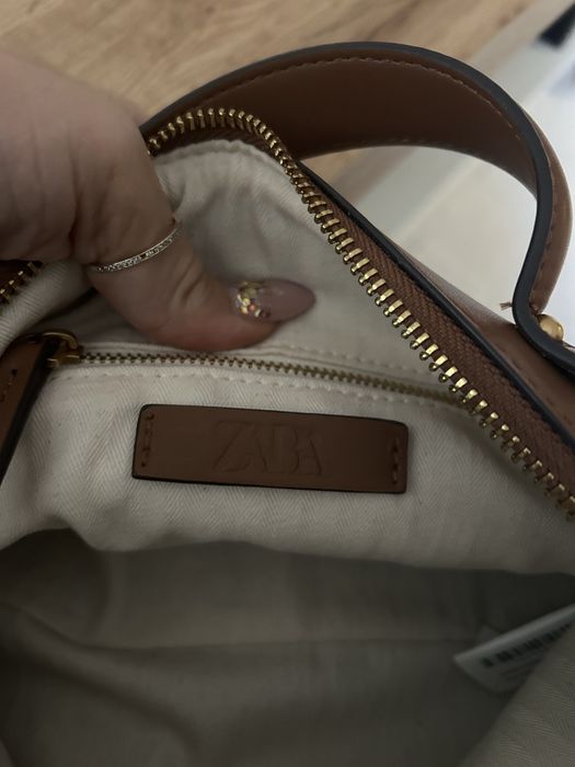 Чанта Zara в кафяво