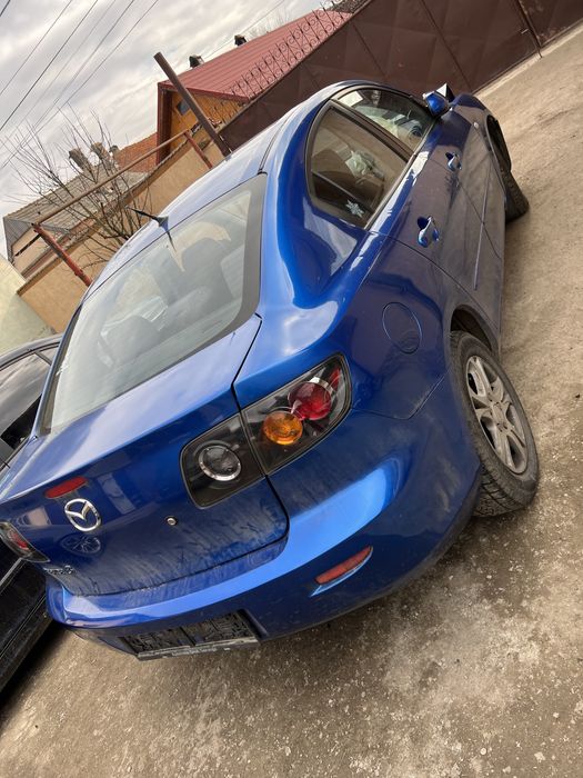 Dezmembrez Mazda 3 an 2006 motor 1.6 diesel Dpf Turbo