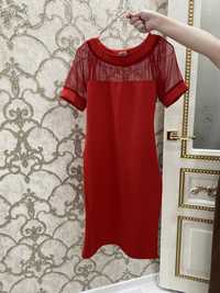 Платье женское, размер 42-44, в красном цвете