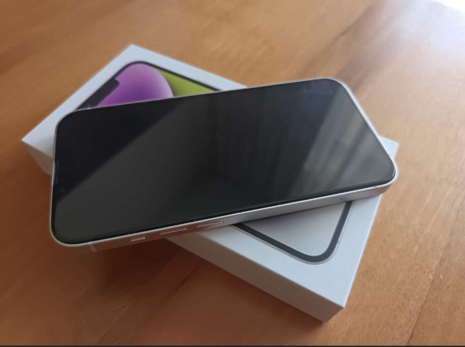 iPhone 14 bateria 89%