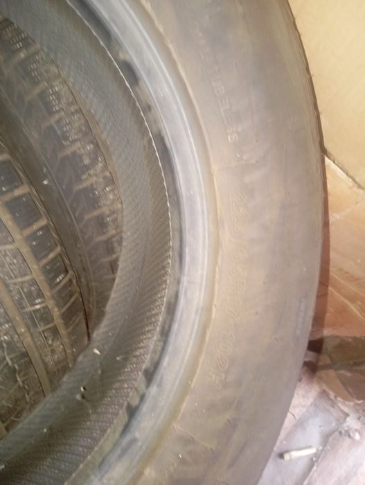 Балоны б/у один сезон ездили зимнее