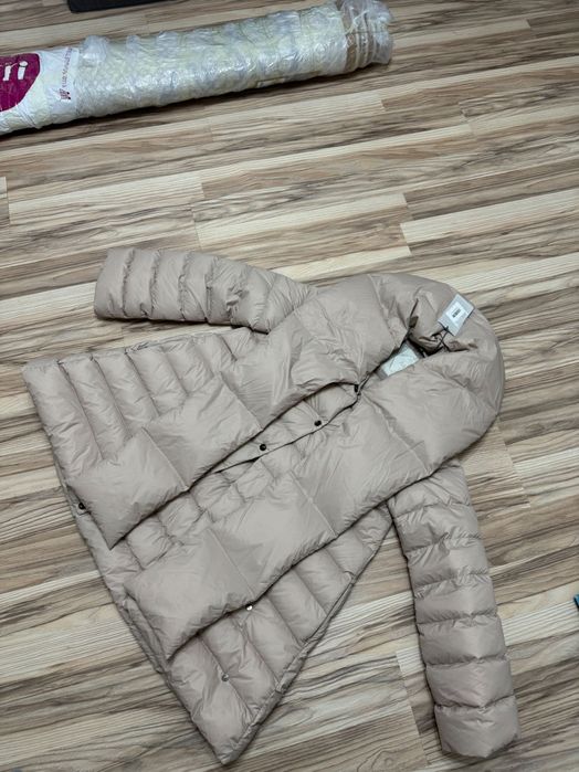 Продаётся новая куртка