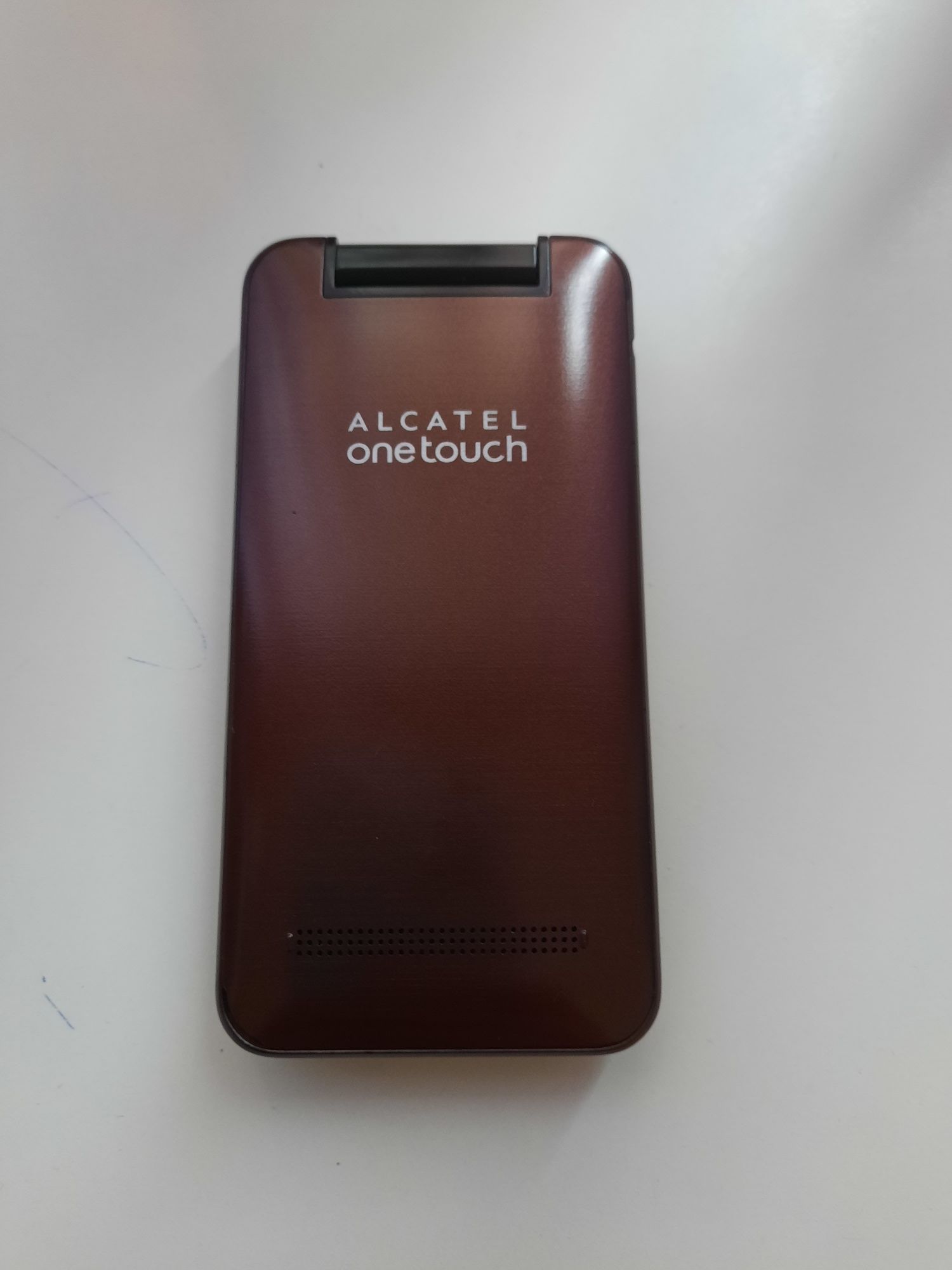 Продам простой телефон "Alcatel one touch"