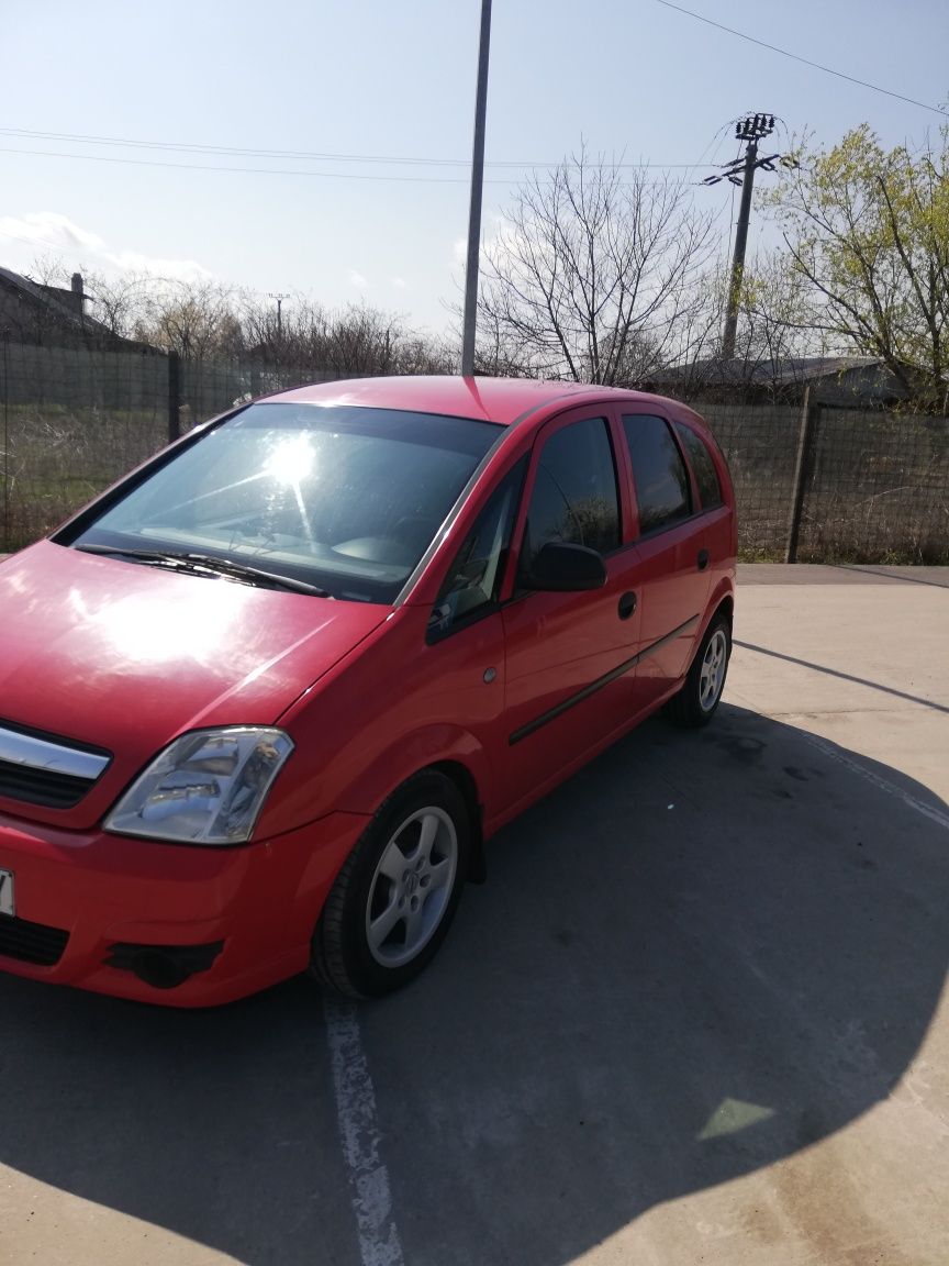 Vând Opel Meriva 1,7 cdti