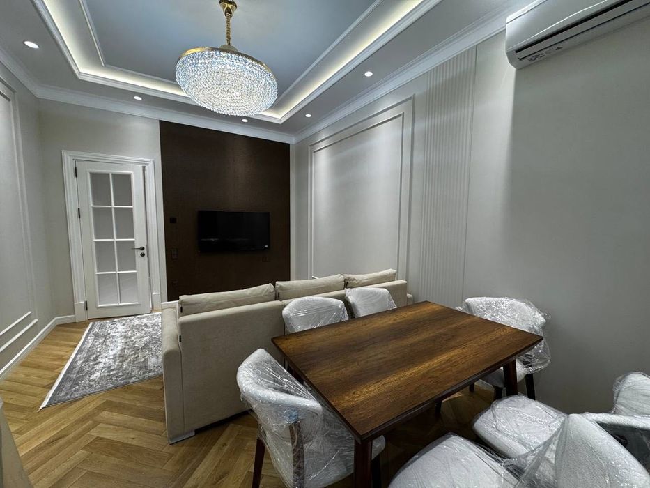 Oq Saroy Deluxe Sotuvda 3 xonalik uy remont Parkentskiy