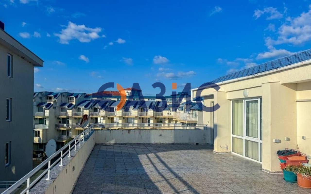 Апартамент с 2 спальнями в комплексе Рутланд Бей, 131 кв.м., Равда,