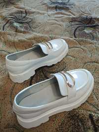 Детская обувь на девочку туфли белые размер 35 . Красовки размер 36