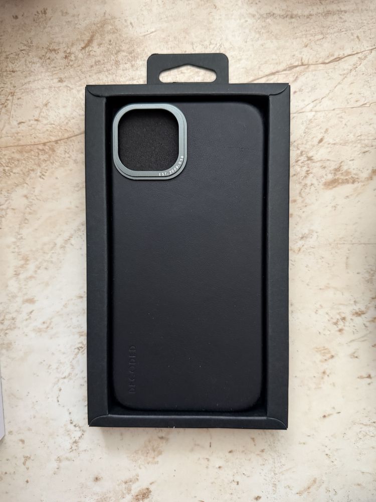 Decoded Leather BackCover кейс за iPhone 14 Pro Max
