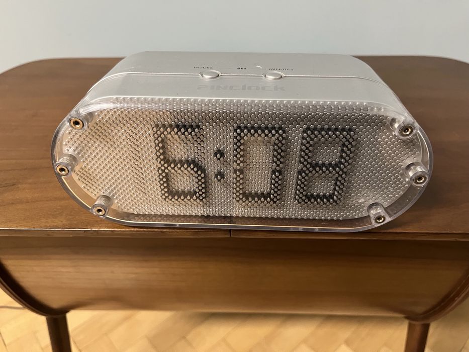 Настолен часовник / DAKA Pinclock / 90-те