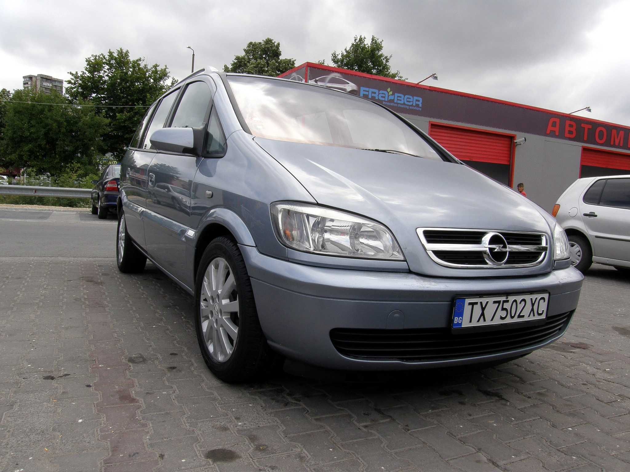 Opel Zafira 2.2 TDI, 2005 г.