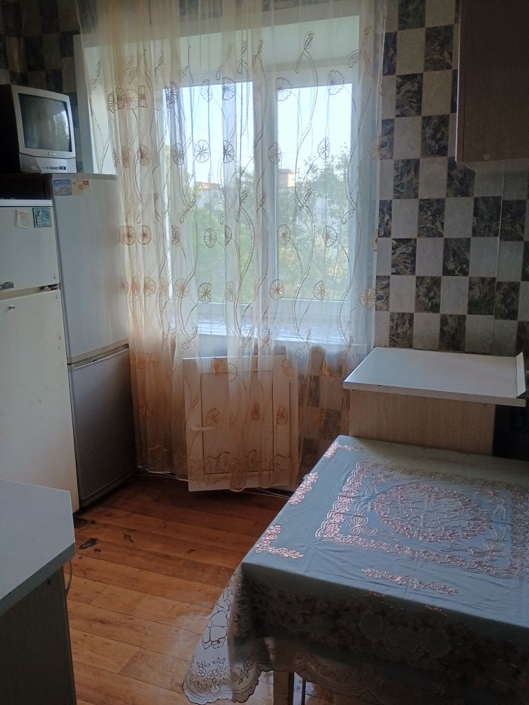 СРОЧНО в 2х ком кв.,  в центре,возьмём на подселение