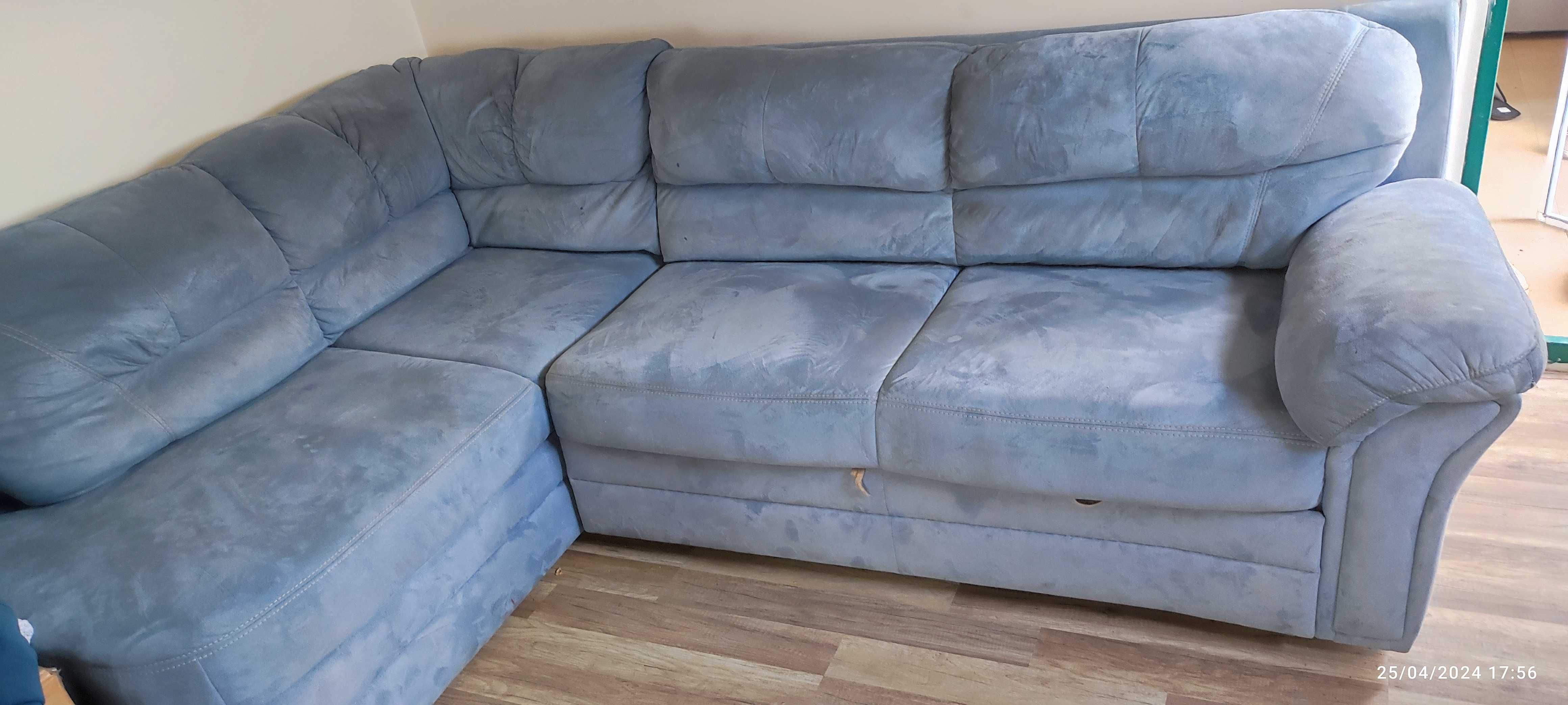 Удобен  разтегателен диван