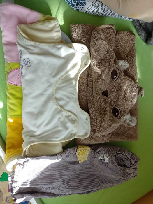 Чувалче, хавлия и джинси за момиче, 6 месеца