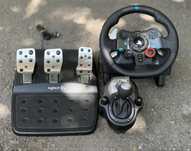 Комплект Logitech Driving Force G29 (волан + педали + скоростен лост)