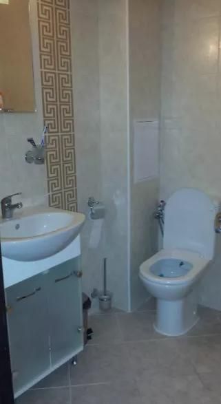 Дава се под наем Двустаен апартамент в Пловдив, Южен - 60 кв.м за 350 € - Снимка #4