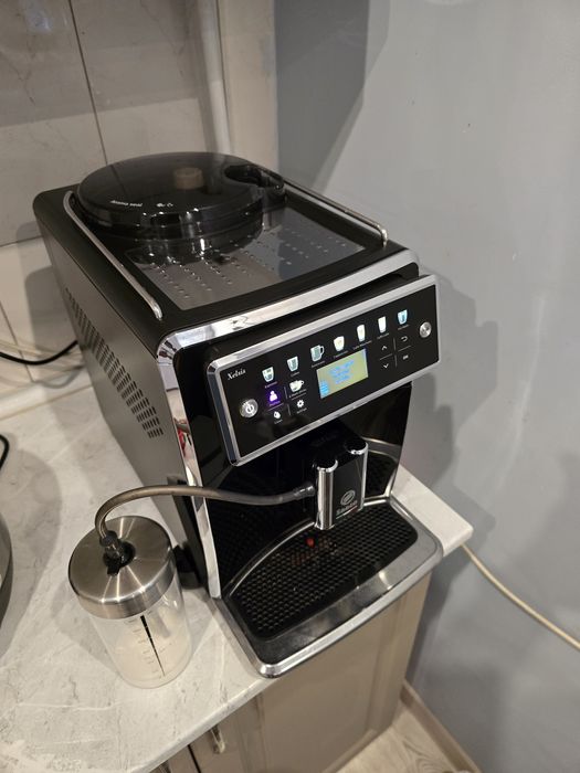 Кофемашина philips saeco xelsis sm7580