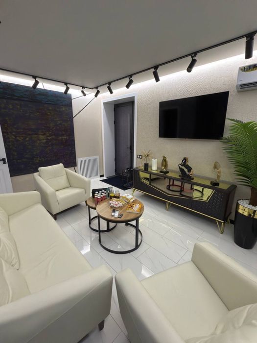 Мирабад Продаётся (не жилое) коммерческая недвижимость