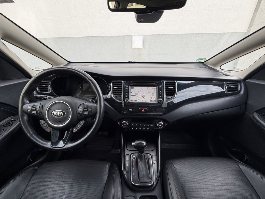 Kia Carens Spirit 7 Locuri**Automat**Panorama**1.7 Diesel 136 cp