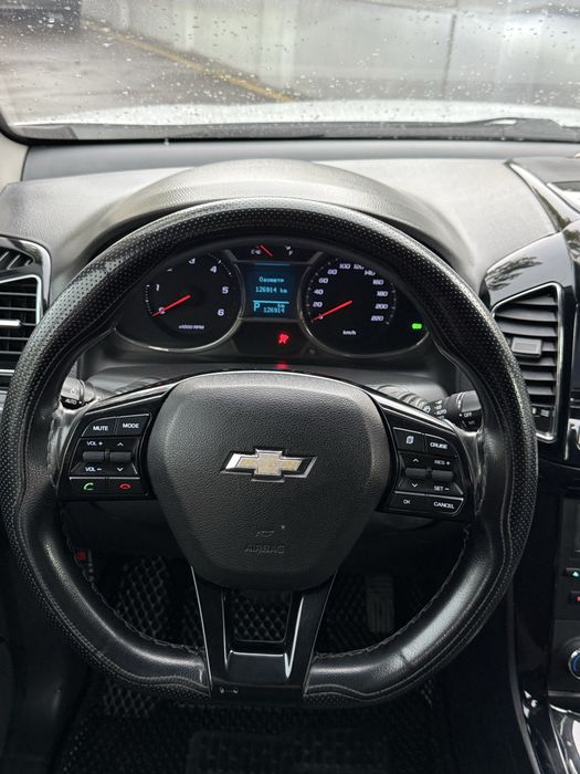 Captiva 3 2013 yil Probeg 127.000 km