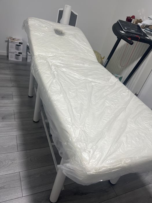 Pat cosmetica, masaj. Aproape  nou