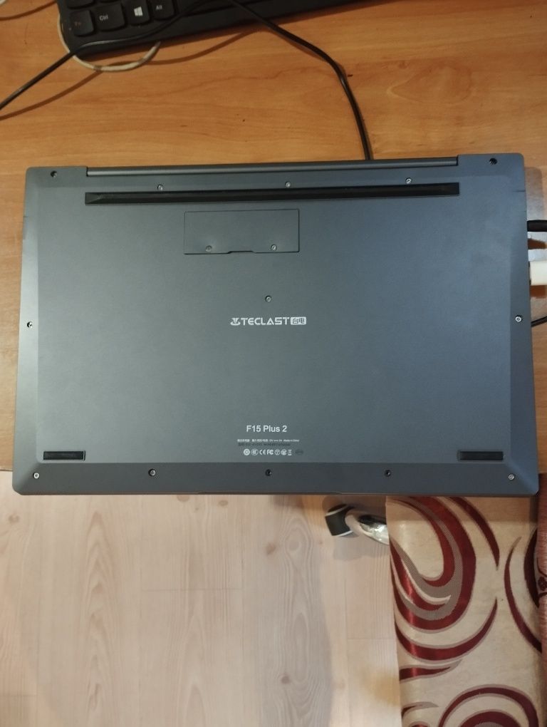 Laptop Teclast F15 Plus 2 cu procesor quad  core N4120., 8gb Ram, 256g
