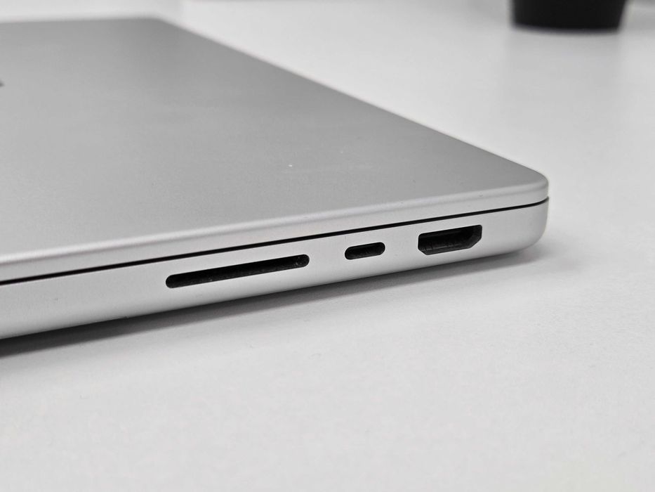 MacBook Pro 14" M1 Pro 512GB SSD 16GB RAM