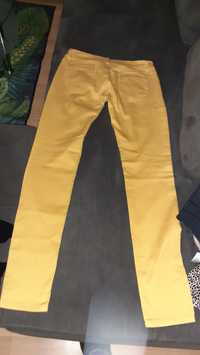 Много запазен жълт панталон