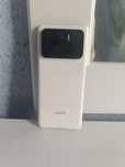 Xiaomi 11 ultra.