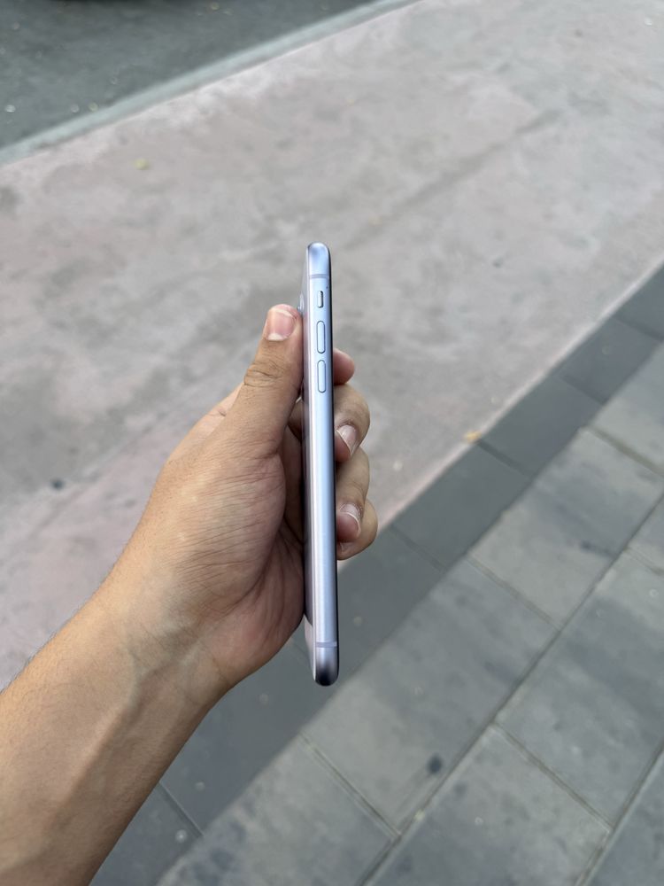 Iphone 11 128 gb idealniy