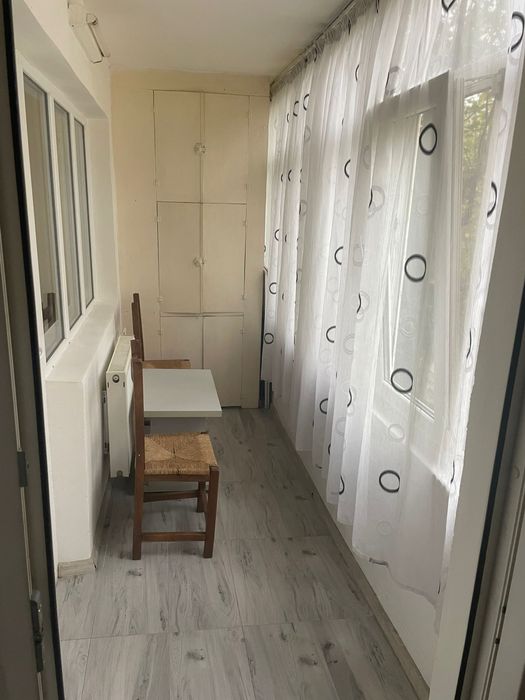 Apartament 3 camere - Coca Cola!