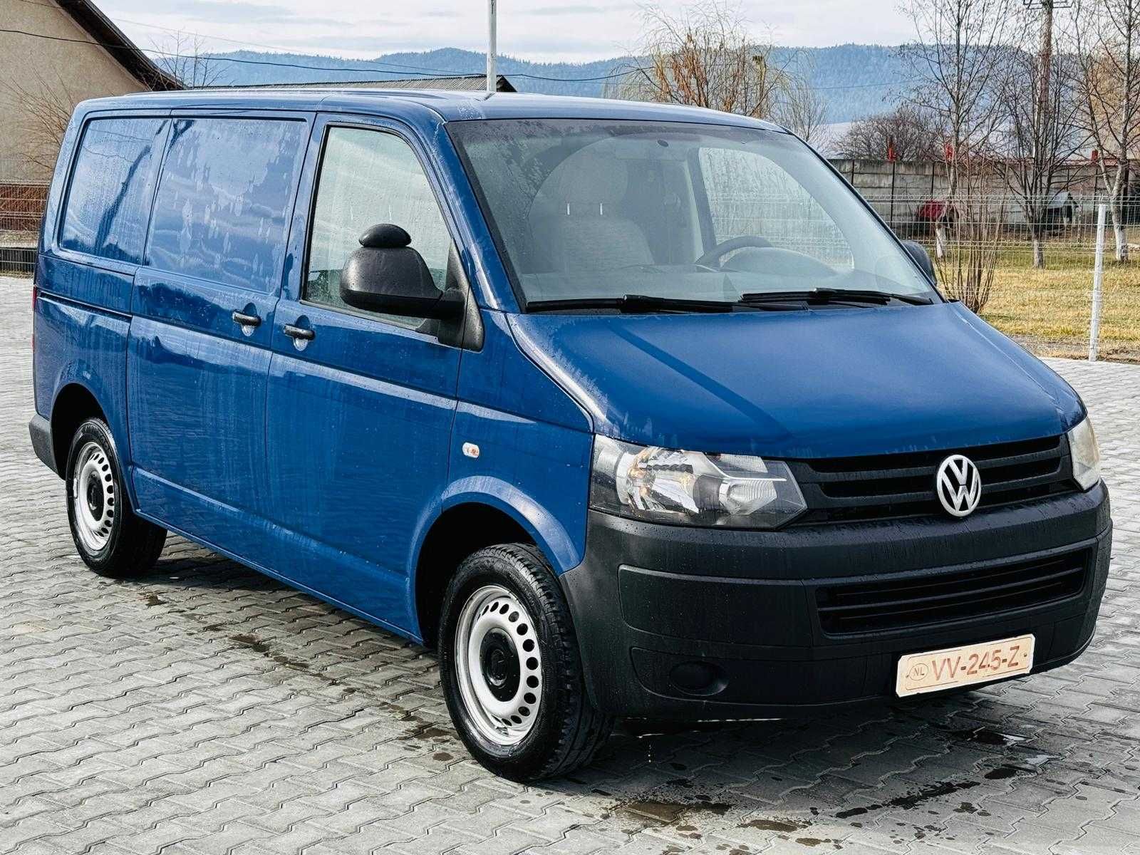 Volkswagen Transporter 5 2.0 TDI 2014