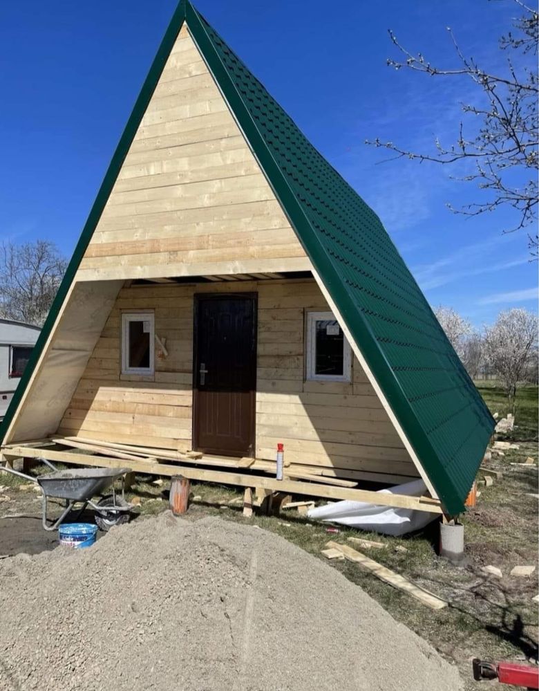 Vand cabane de gradina si de locuit