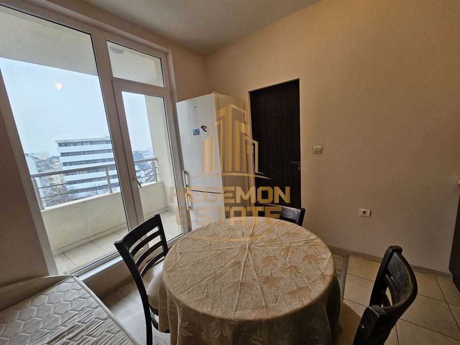 Продава се Двустаен апартамент в Варна, Лятно кино Тракия - 90 кв.м за 2289 €/кв.м - Снимка #4