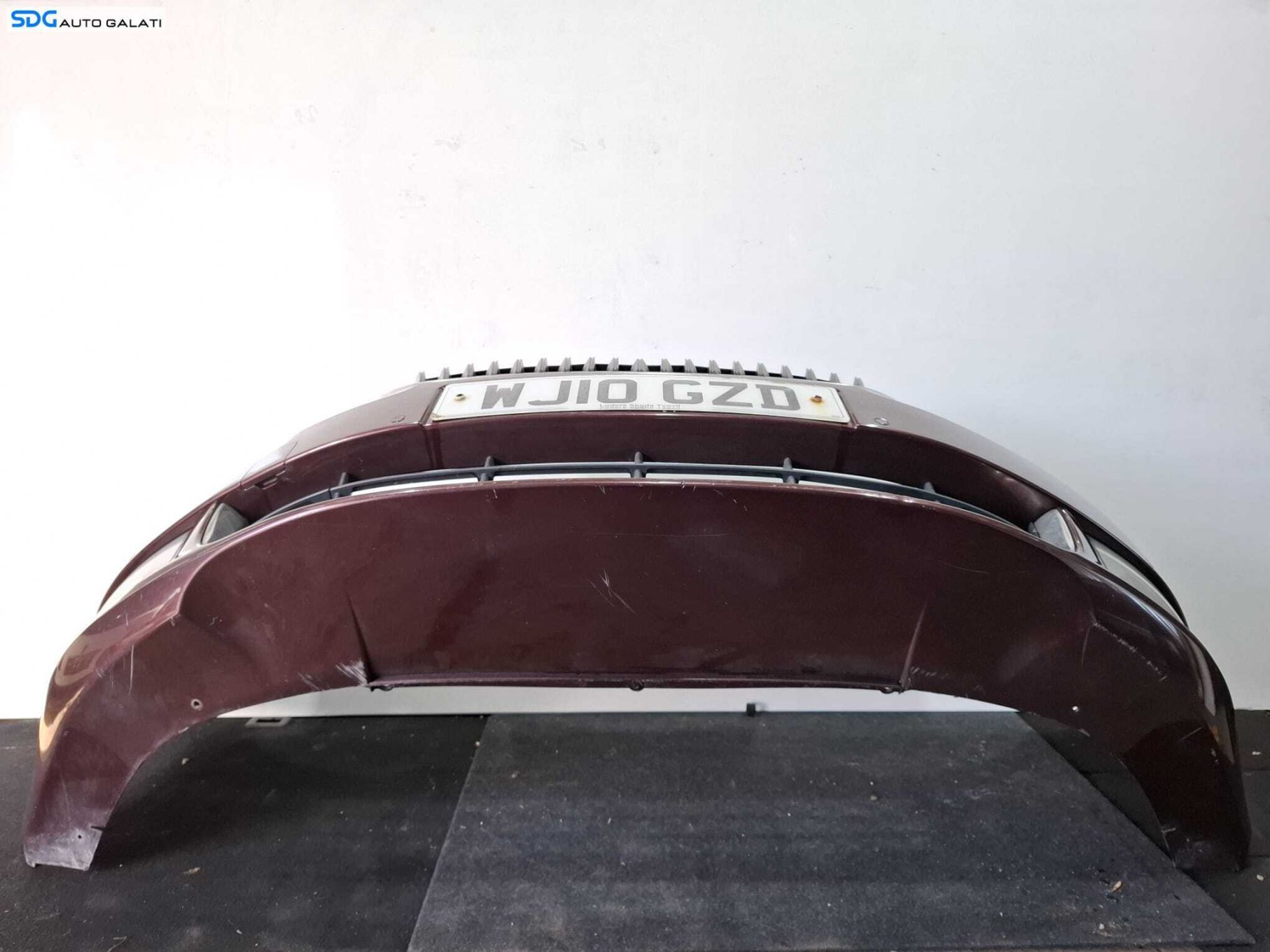 Bara Spoiler Fata Completa cu Proiectoare Fara Grila dintre Faruri Skoda Superb 2 2008 - 2013 [L4392]