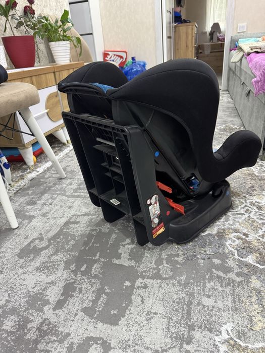 Автокресло  продается в хорошем состояние