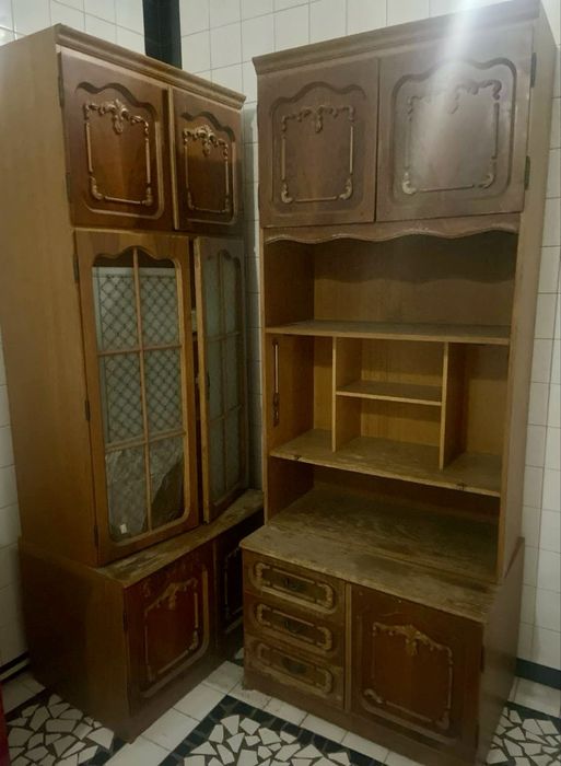 Продается старая стенка - шкаф