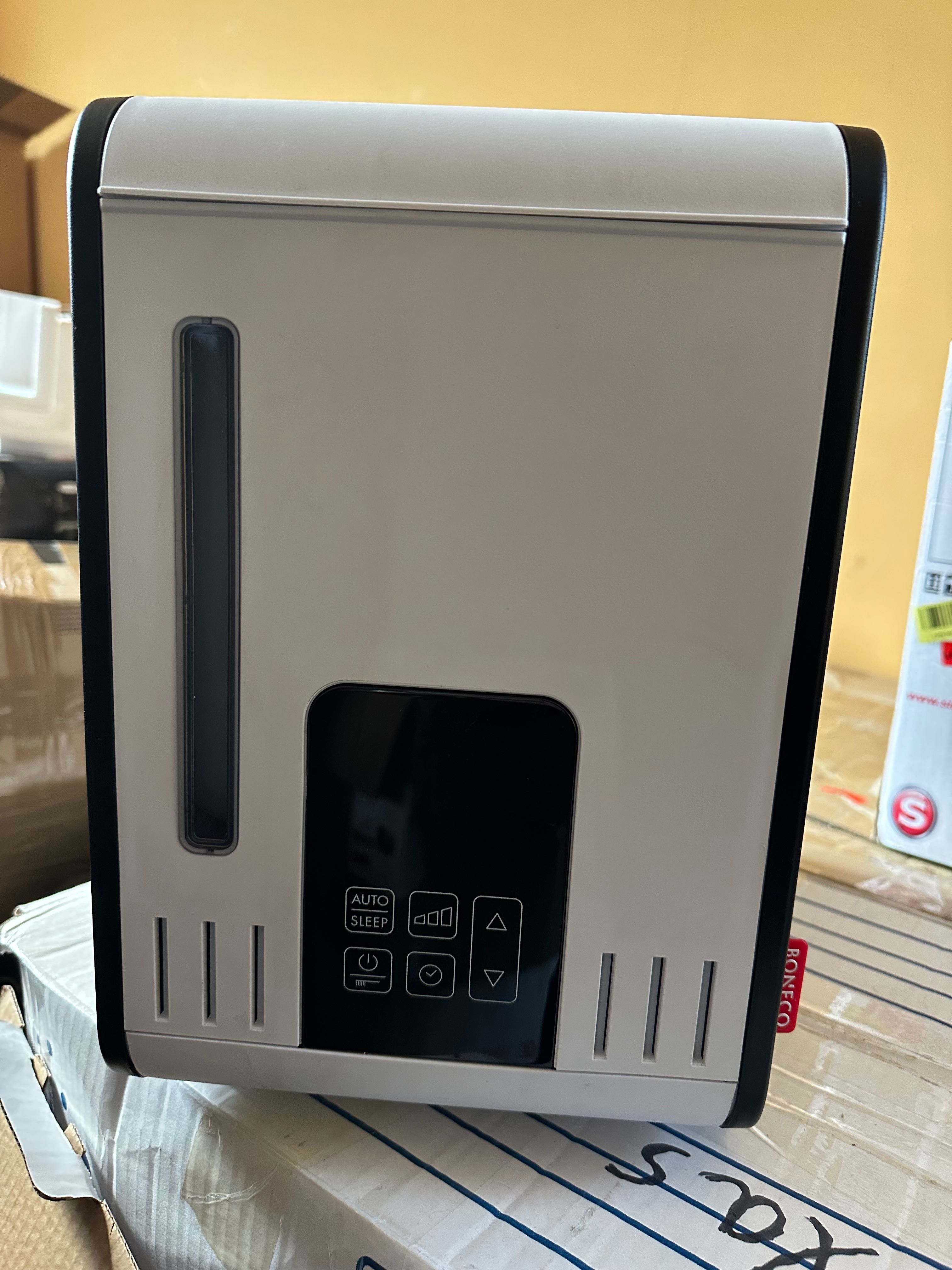 Овлажнител за въздух с топла пара Boneco S450