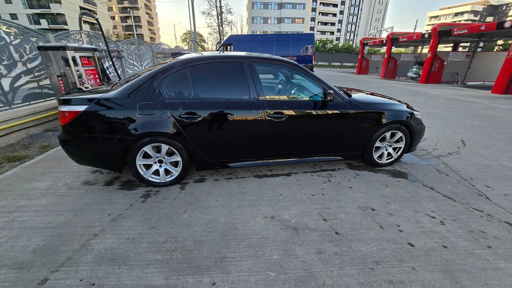Vând BMW E60 525d Urgent