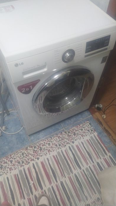 Продам стиральную машину