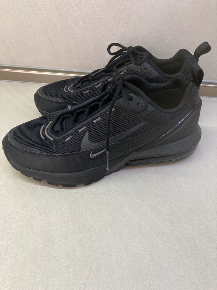 Маратонки Nike Air Max Pulse