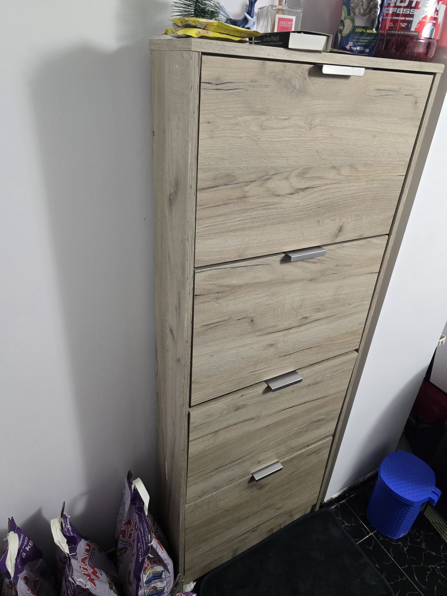 Pantofar 58 x 18 x 155.5 cm
