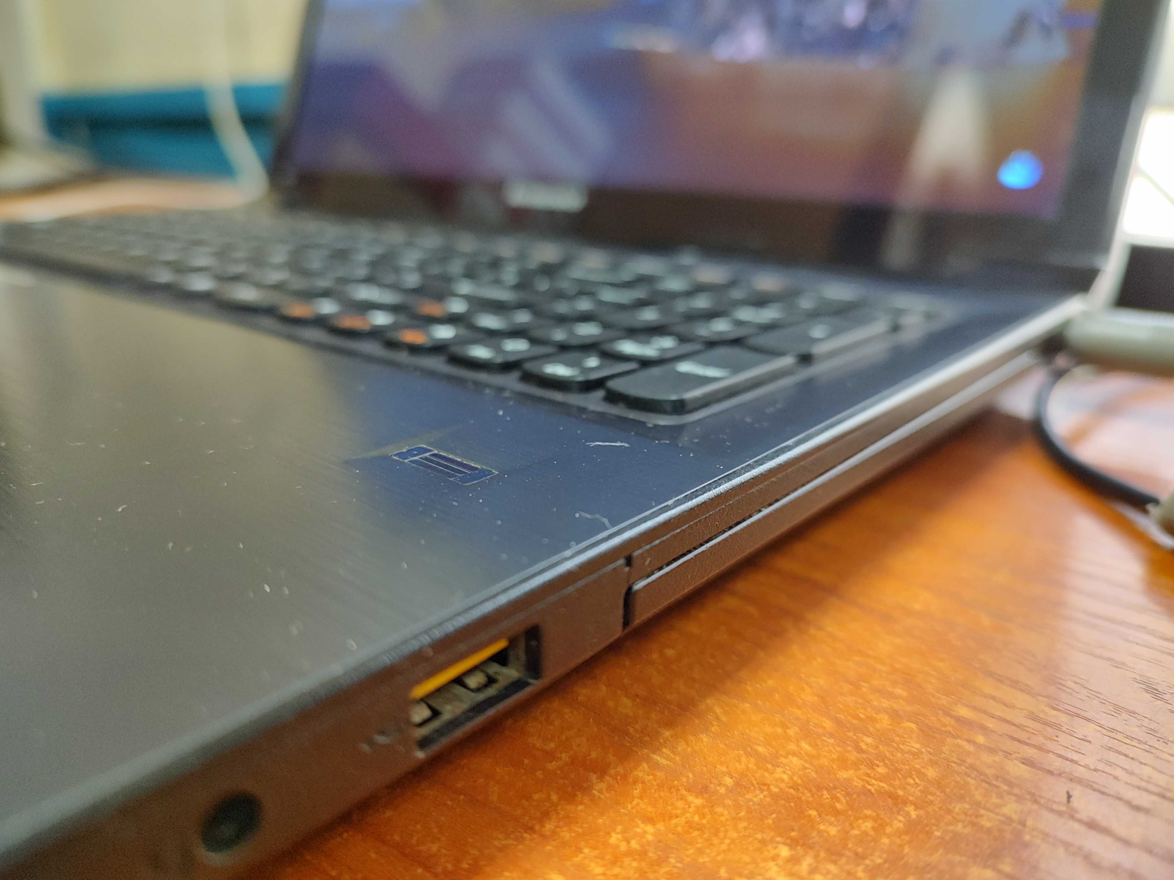 LENOVO V580, i3-2310M,8 гб DDR3,128 gb ssd + Гаранция 349 лв
