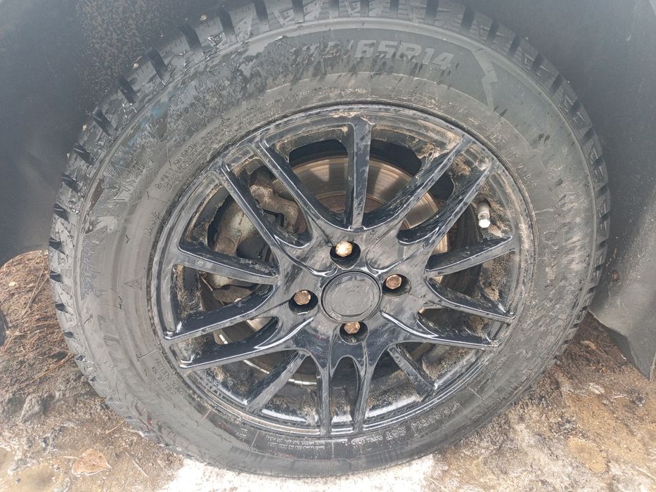 Продам приору универсаль либо обмен на КРС