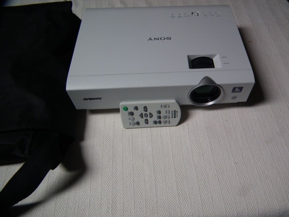 EPSON EB-X20 Home Cinema