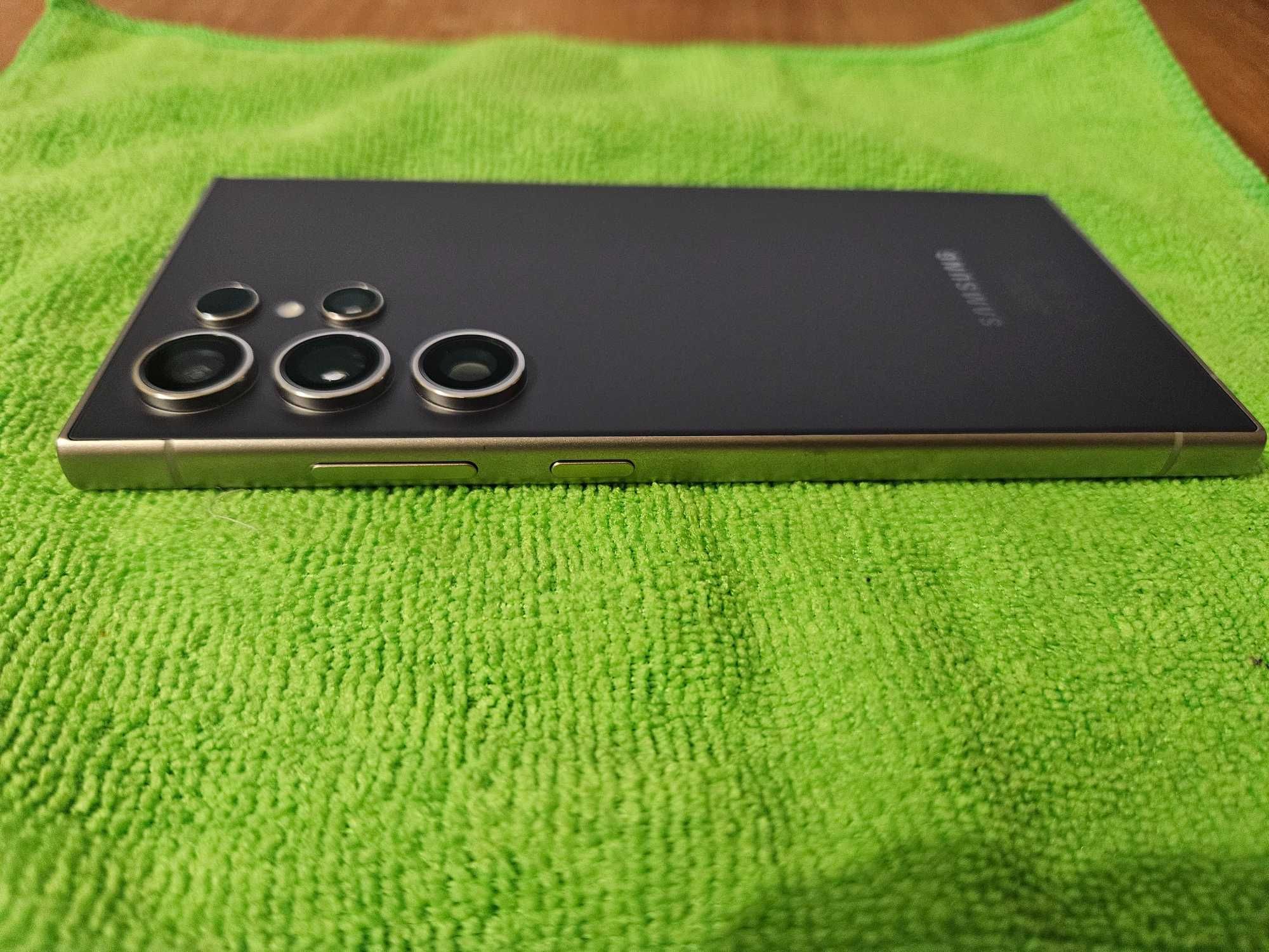 Samsung Galaxy S24 Ultra 512GB отличен