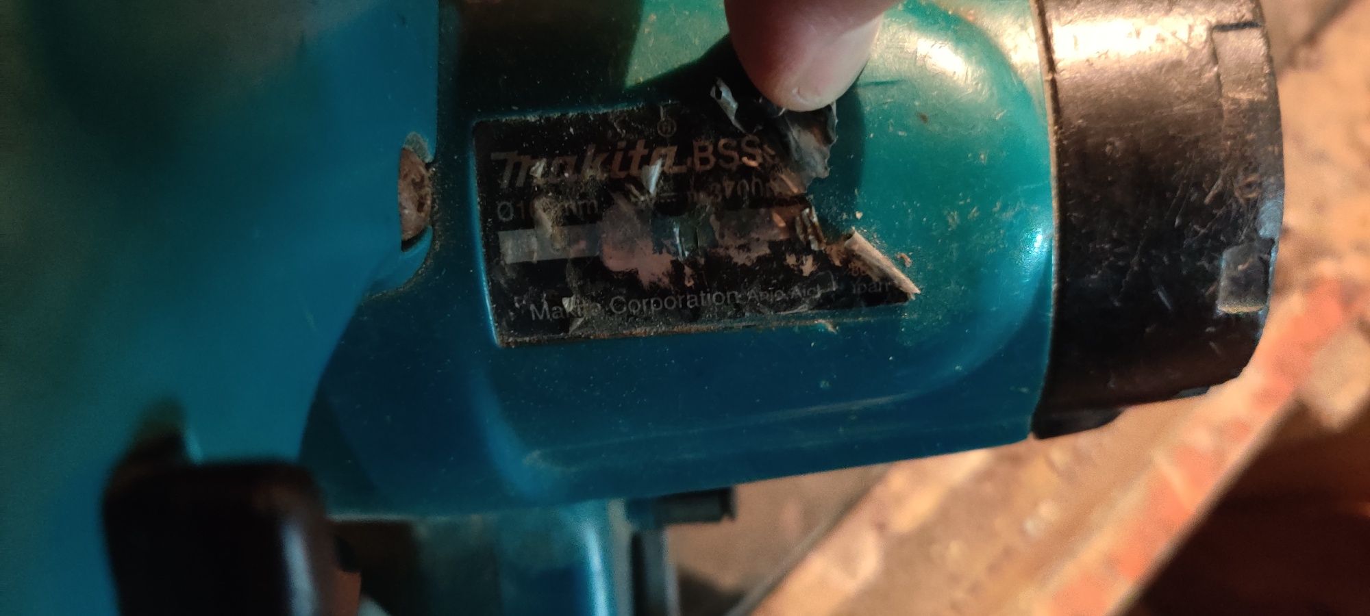 Vând  Circular Makita