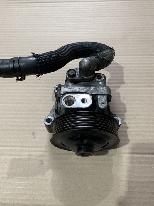 Pompa servo Jaguar XJ / XF / S TYPE : 6R83-3A696-BD